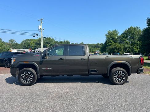 Used 2022 GMC Sierra 2500 AT4 w/ Gooseneck/5TH Wheel Package image 2
