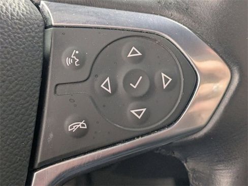 Used 2022 Chevrolet Traverse LT w/ LPO, 'HIT The Road' Package image 17