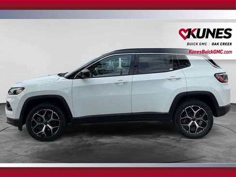 Used 2025 Jeep Compass Limited AWD/4WD image 6