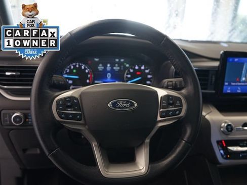 Used 2022 Ford Explorer XLT w/ Equipment Group 202A AWD/4WD image 21