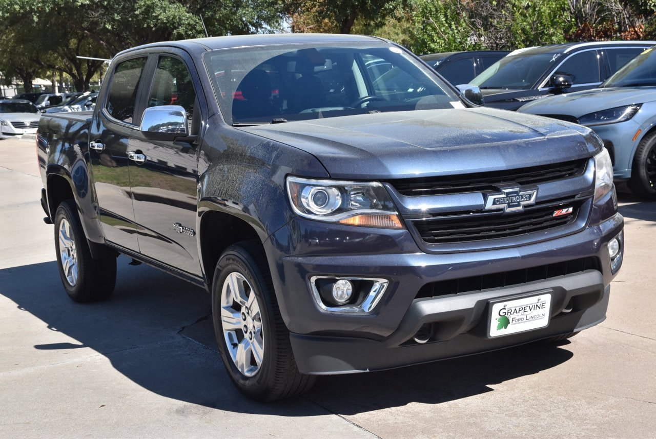 Used 2018 Chevrolet Colorado Z71 w/ Centennial Edition AWD/4WD image 4