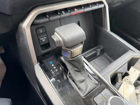 Used 2022 Toyota Tundra SR5 image 23