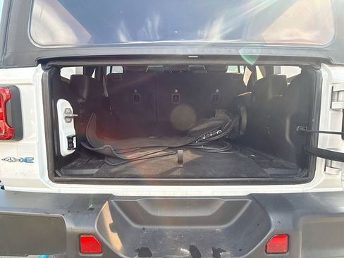 Used 2022 Jeep Wrangler Unlimited Sahara w/ Safety Group image 30