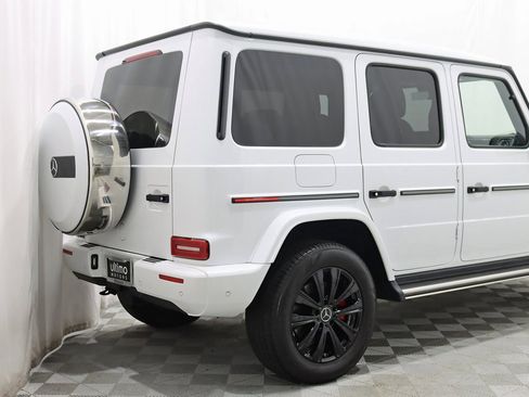 Used 2022 Mercedes-Benz G 550 image 9