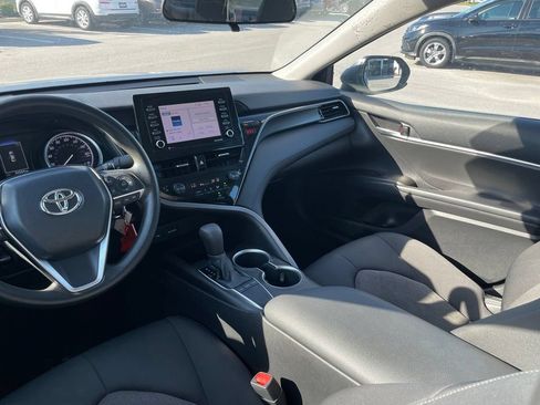 Used 2022 Toyota Camry LE FWD image 22