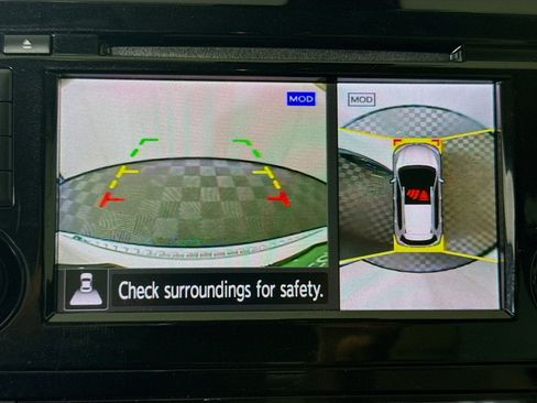 Used 2019 Nissan Rogue SV w/ Premium Package image 19