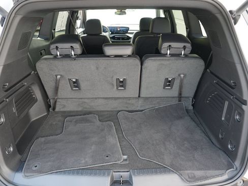 Certified 2026 Buick Enclave Sport Touring AWD/4WD image 29