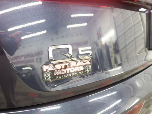 Used 2018 Audi Q5 2.0T Premium AWD/4WD image 10