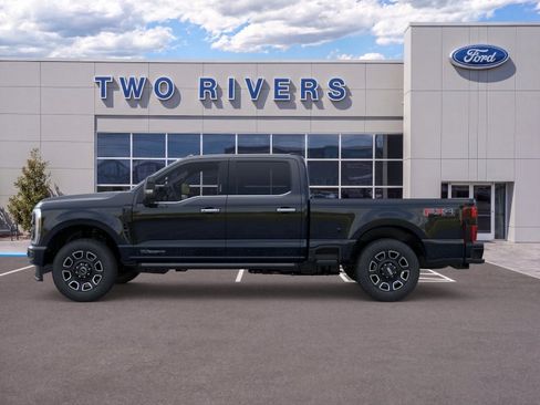 New 2026 Ford F250 Platinum w/ FX4 Off-Road Package AWD/4WD image 3
