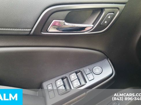 Used 2019 Chevrolet Tahoe LT image 12