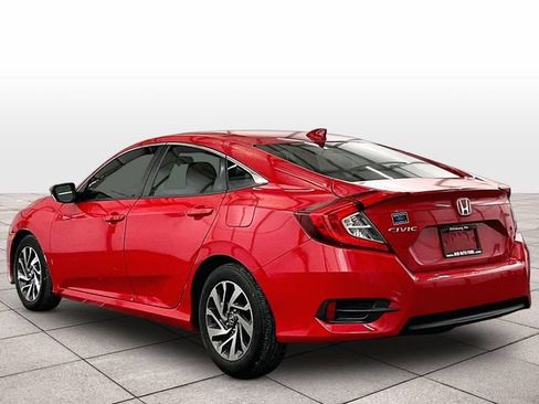 Used 2018 Honda Civic EX image 10
