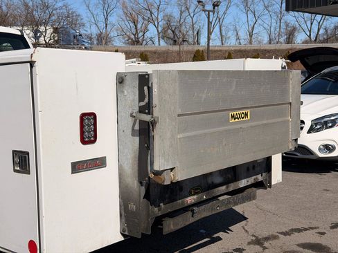 Used 2018 Ford F350 XL w/ Power Equipment Group image 15