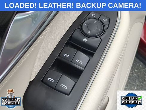 Used 2023 Buick Envision Preferred image 17