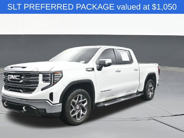 Used 2023 GMC Sierra 1500 SLT w/ SLT Premium Package AWD/4WD image 4