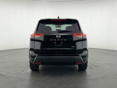 Used 2025 Nissan Rogue SV image 7