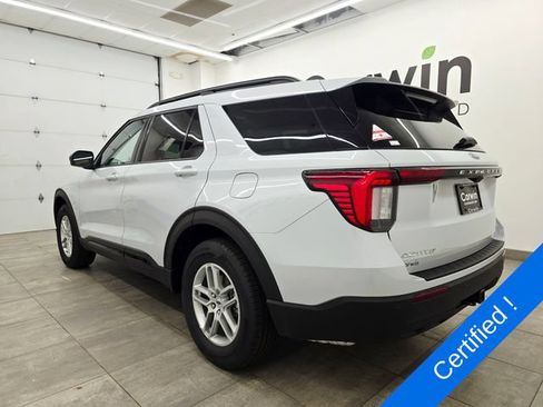 Certified 2026 Ford Explorer Active AWD/4WD image 4