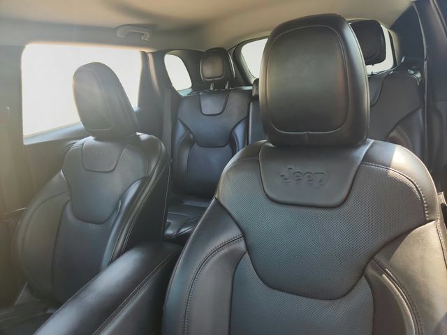 Used 2020 Jeep Cherokee Limited AWD/4WD image 10