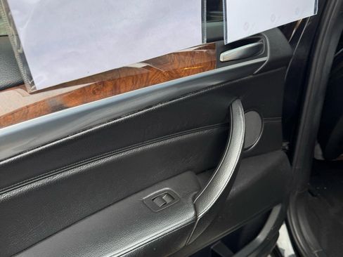 Used 2010 BMW X6 xDrive50i image 14