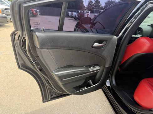Used 2016 Dodge Charger R/T RWD image 14