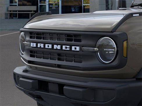New 2025 Ford Bronco 2-Door image 19