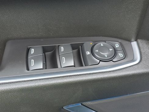 Used 2023 Chevrolet Silverado 1500 LT Trail Boss w/ Protection Package AWD/4WD image 18