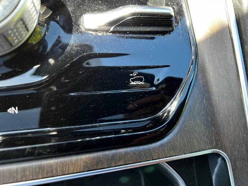 Used 2024 Jeep Grand Wagoneer L 4WD image 59