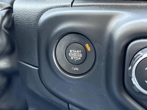 Used 2023 Jeep Wrangler Unlimited Sport AWD/4WD image 21
