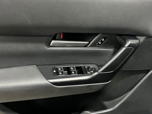 Used 2025 MAZDA CX-50 AWD 2.5 S w/ Premium Package image 17