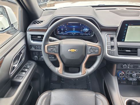 Used 2023 Chevrolet Tahoe High Country AWD/4WD image 28