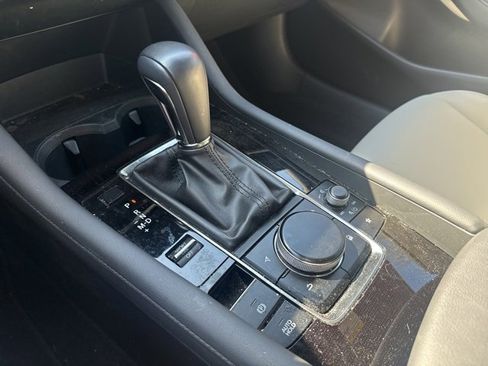 Used 2023 MAZDA MAZDA3 s image 19