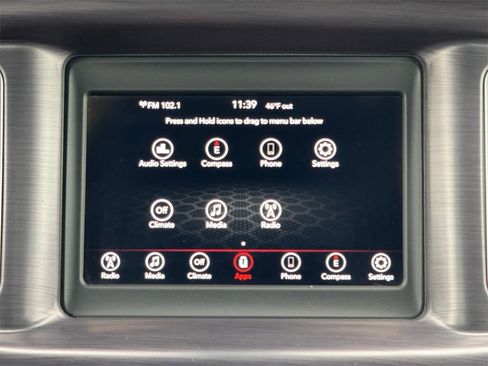 Used 2018 Dodge Charger SXT image 12