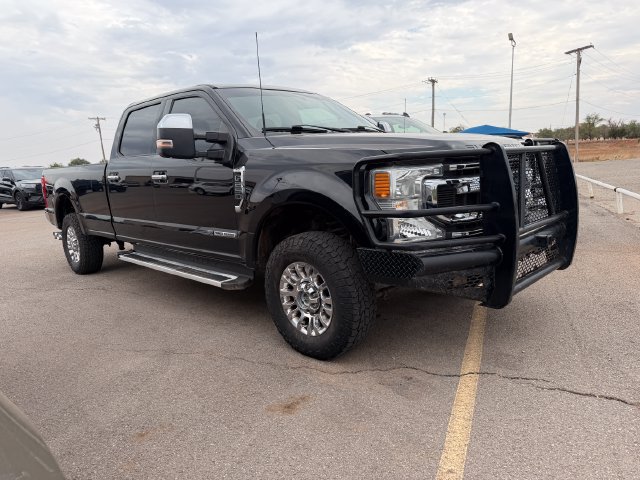 Used 2022 Ford F250 XLT w/ XLT Premium Package AWD/4WD image 3