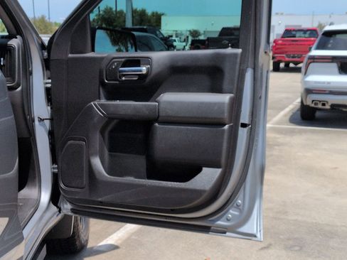 Used 2023 Chevrolet Silverado 1500 Custom AWD/4WD image 20