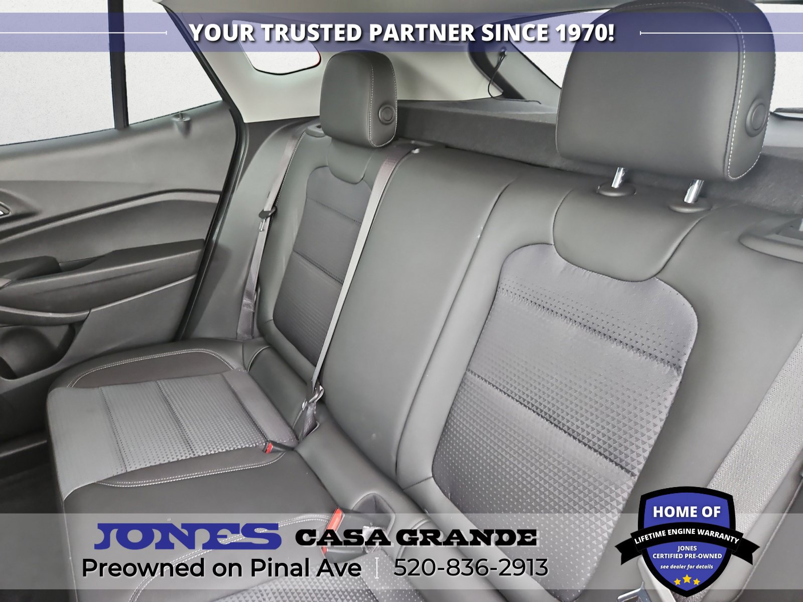 Used 2025 Chevrolet Trax LT w/ Driver Confidence Package FWD image 13