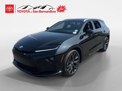 New 2025 Toyota Crown Signia