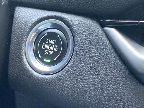 Used 2024 Cadillac XT4 Sport image 13