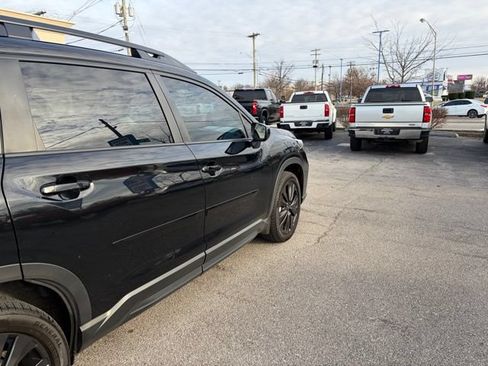 Used 2022 Subaru Ascent Onyx Edition AWD/4WD image 9