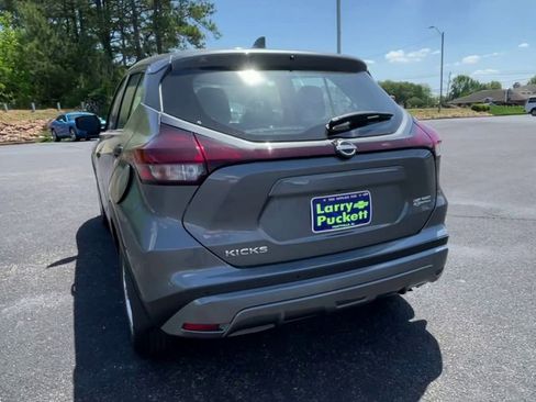 Used 2025 Nissan Kicks Play S FWD image 7