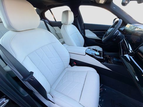 New 2026 BMW 530i w/ M Sport Package image 15