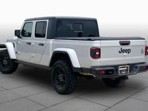 Used 2024 Jeep Gladiator Sport AWD/4WD image 23