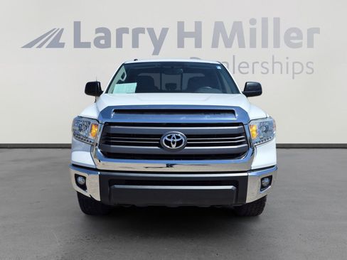 Used 2014 Toyota Tundra SR5 w/ TRD Off Road Package image 8