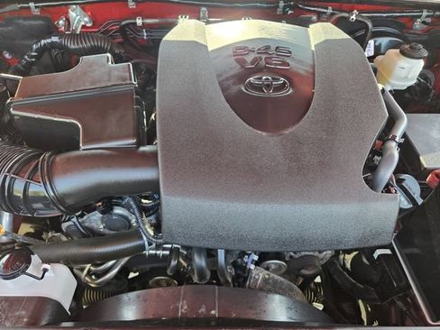 Used 2023 Toyota Tacoma SR AWD/4WD image 26