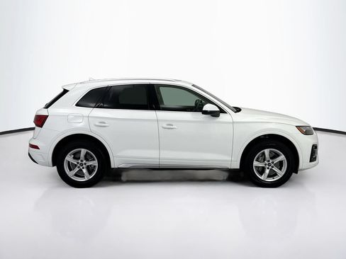 Certified 2023 Audi Q5 2.0T Premium w/ Convenience Package AWD/4WD image 4
