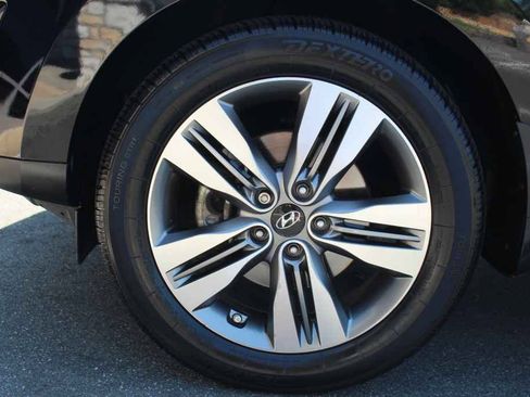 Used 2015 Hyundai Tucson Limited AWD/4WD image 32