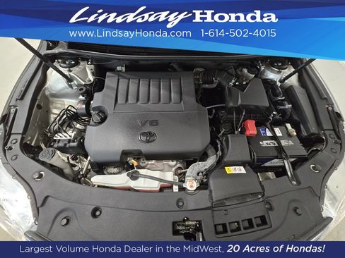 Used 2017 Toyota Avalon XLE image 23