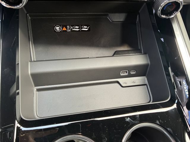 New 2026 Chevrolet Tahoe High Country w/ Sun And Tow Package AWD/4WD image 27