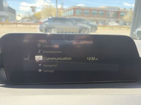 Used 2023 MAZDA MAZDA3 s FWD image 16