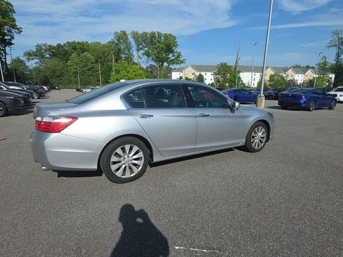 Used 2015 Honda Accord EX-L image 11