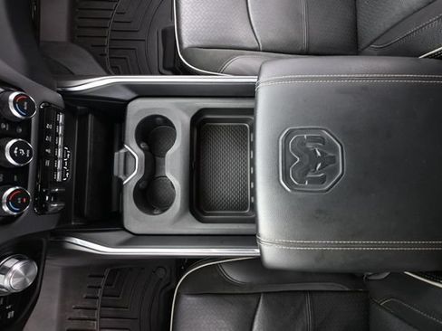 Used 2022 RAM 2500 Laramie AWD/4WD image 38