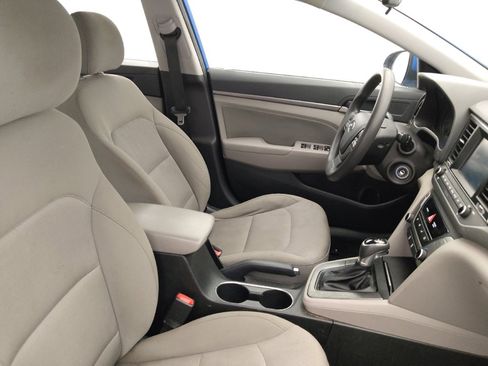 Used 2018 Hyundai Elantra SEL FWD image 21
